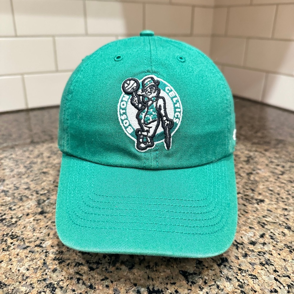 Boston Celtics '47 Brand FRANCHISE Fitted Baseball Cap M Green NBA HWC New